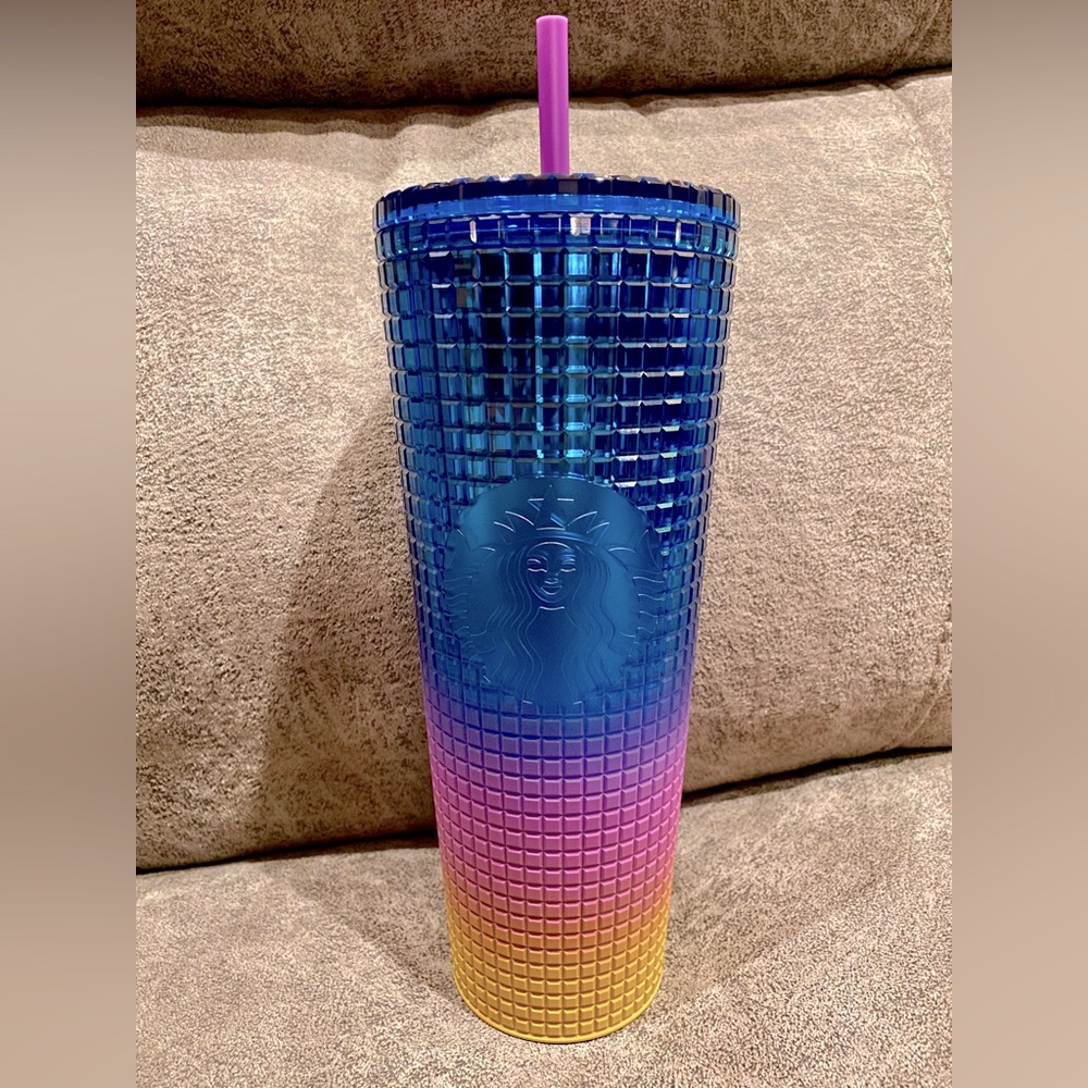 Starbucks Venti Cold Cup Grid Gradient Pride